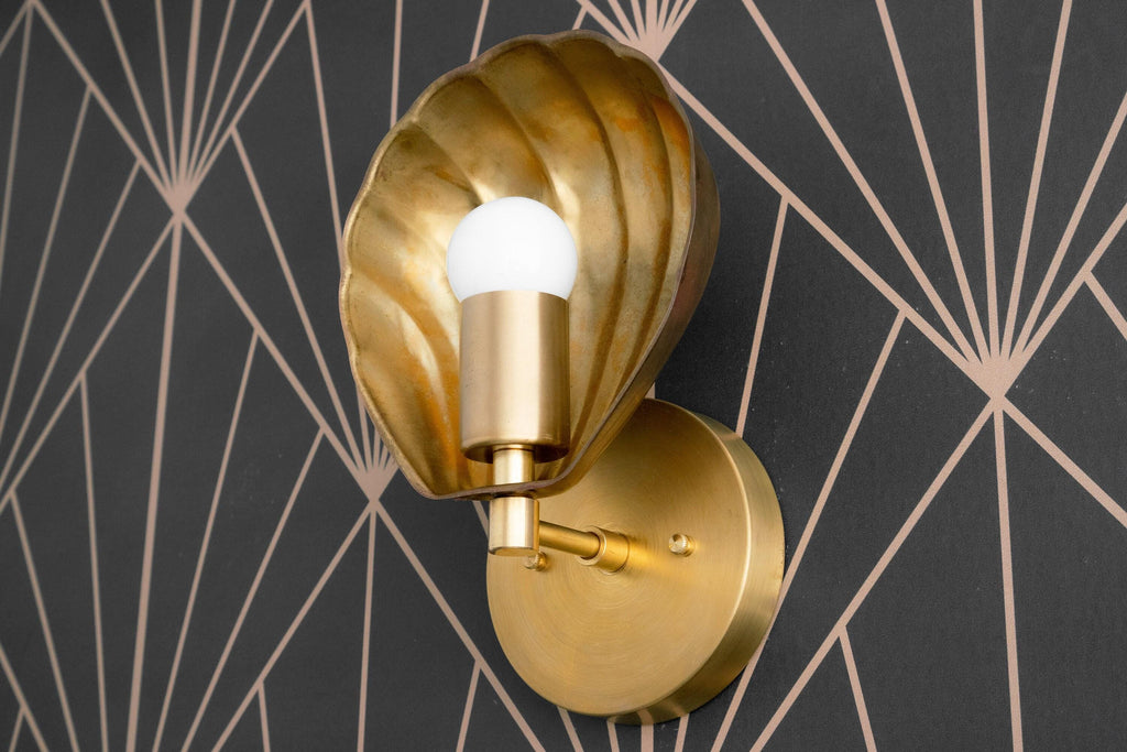 Ornato Luxe Gewellte Wandleuchte – Art Deco Design für Bad und Wohnzimmer | Esilora