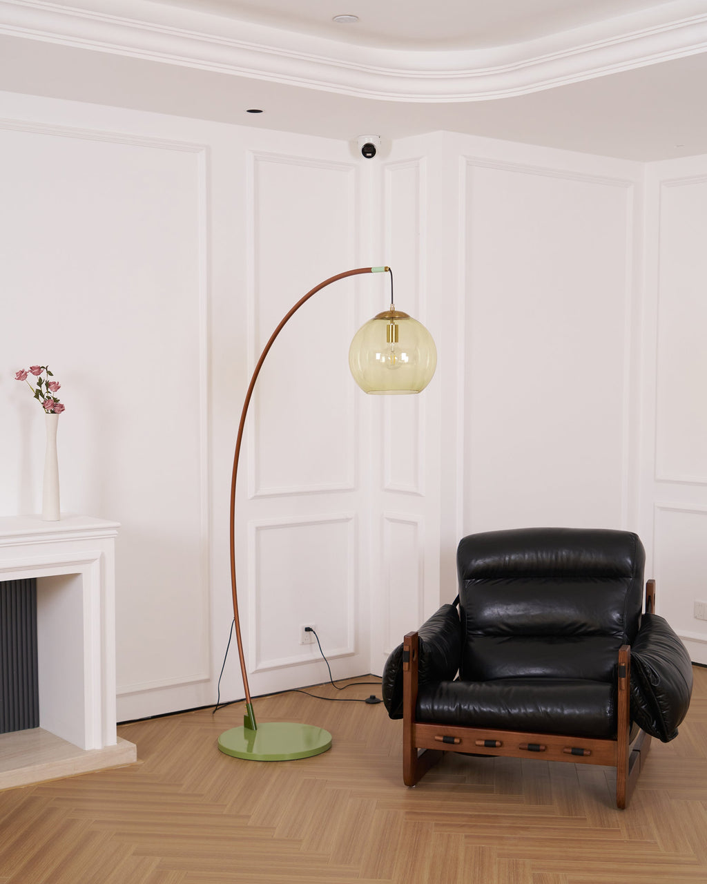 Joni Arc Floor Lamp | Esilora