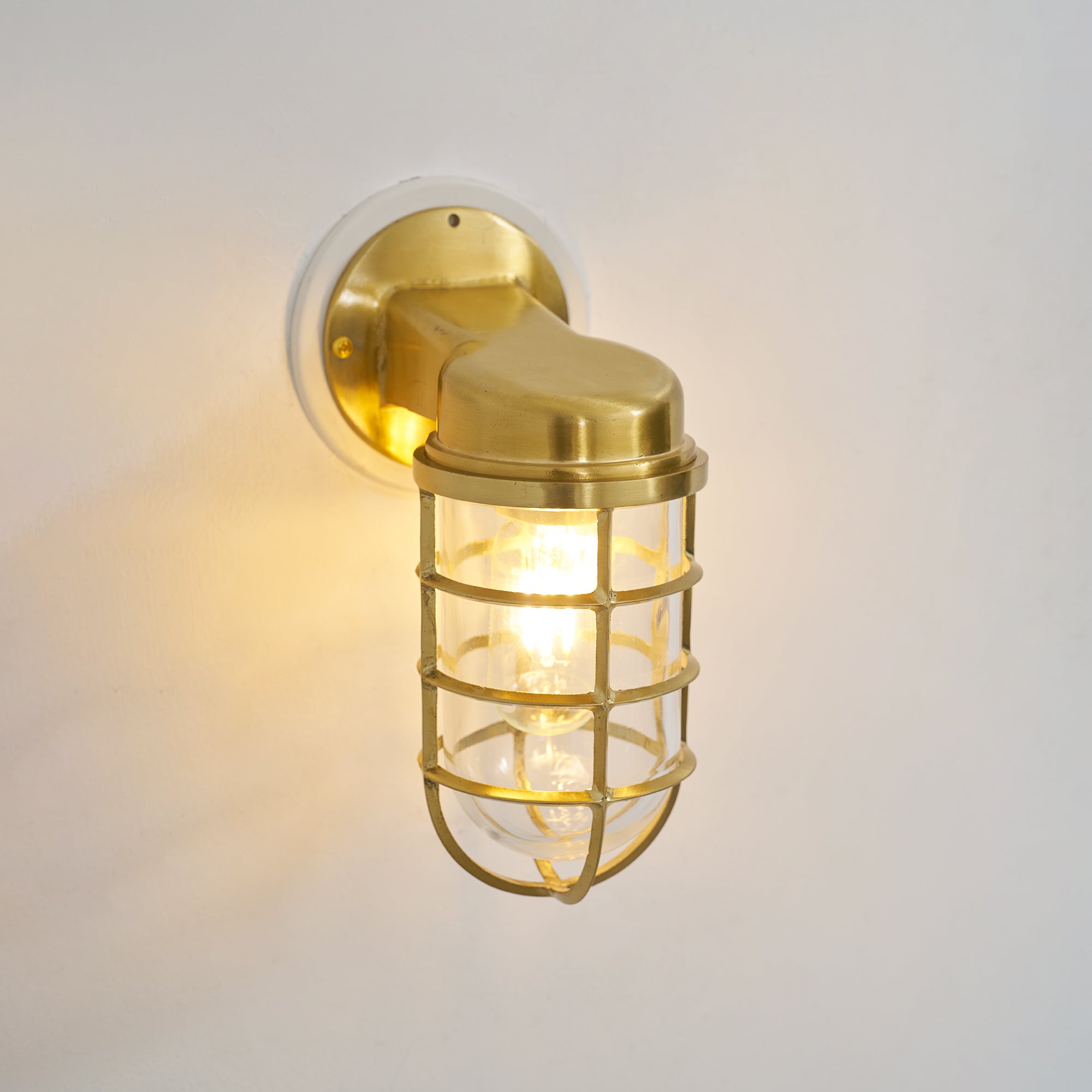 Lucid Dudley Wall Lamp | Esilora