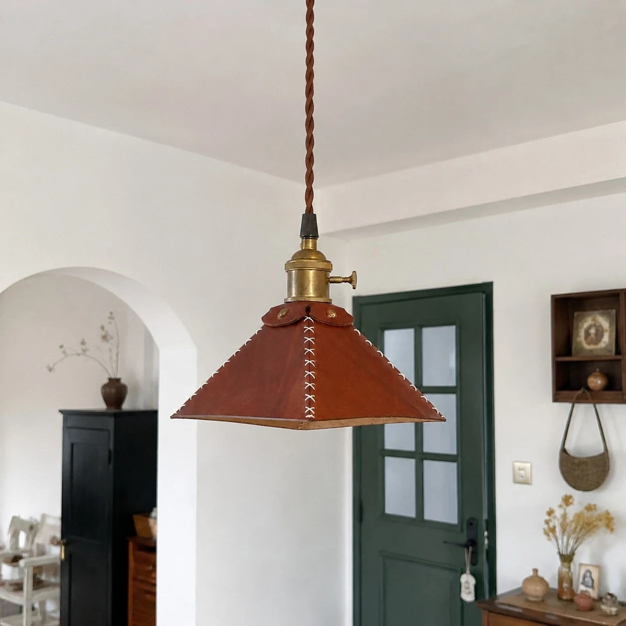 Reddish Brown Leather Pyramid Pendant Lamp | Esilora