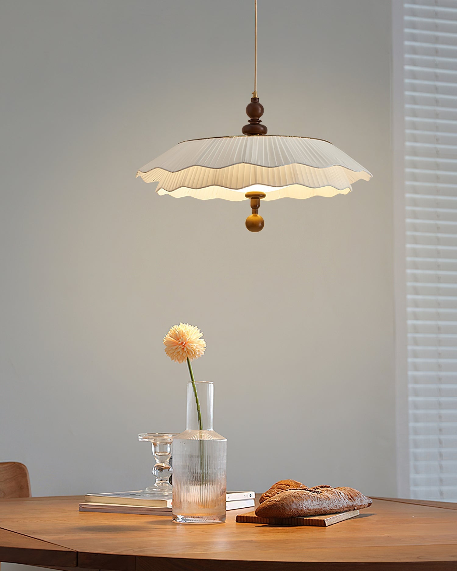 Ravina Pendant Lamp | Esilora