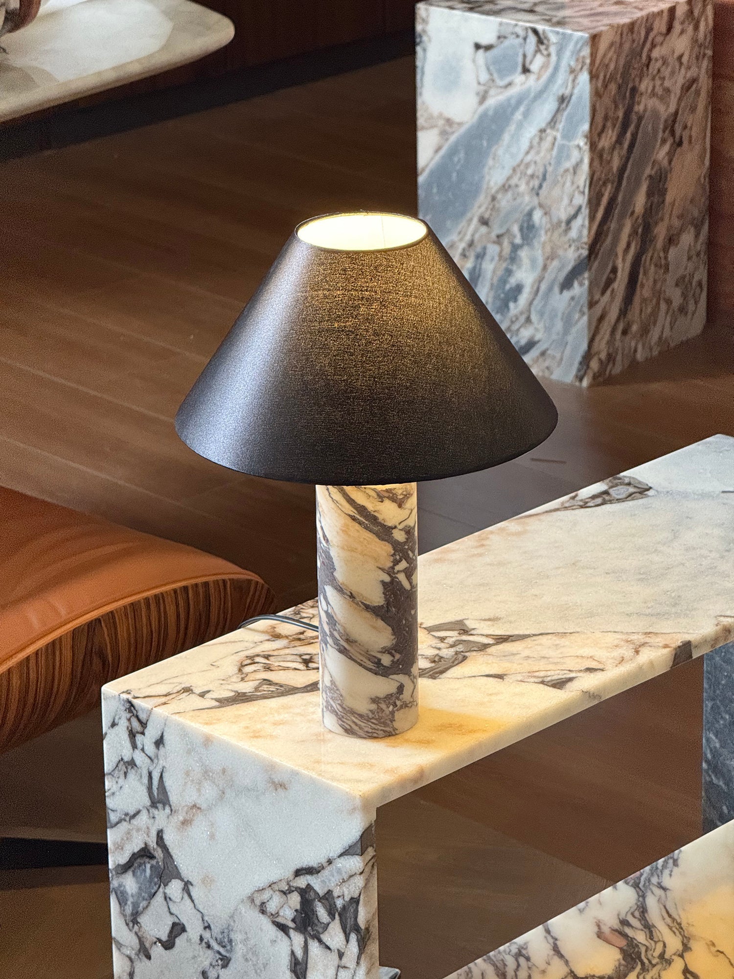 Morola Tischlampe | Esilora
