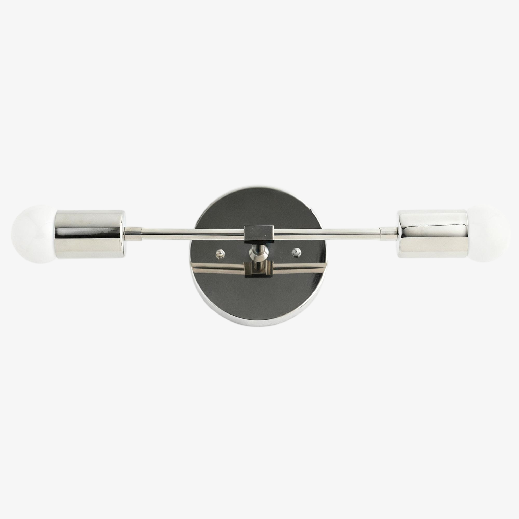 Mobilux Line Sleek Linear Light – Mid-Century Wall Lamp for Hallway | Esilora