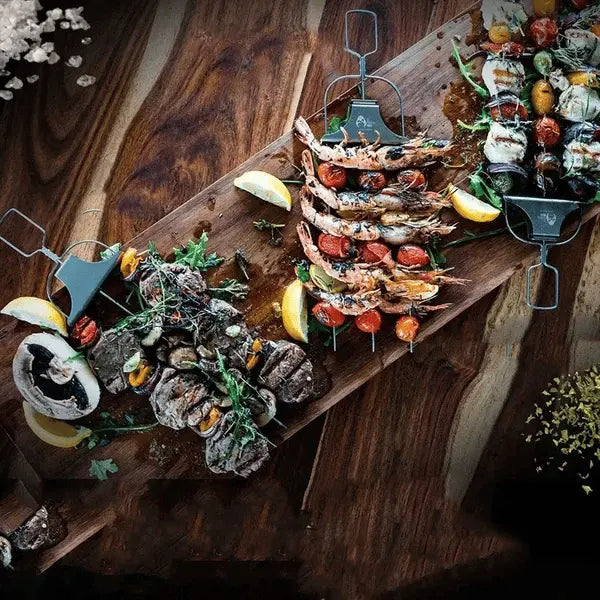 Nerezová jehla na BBQ | Dvouzubé provedení | Posuvná škrabka pro snadné čištění | SpießPro – Esilora