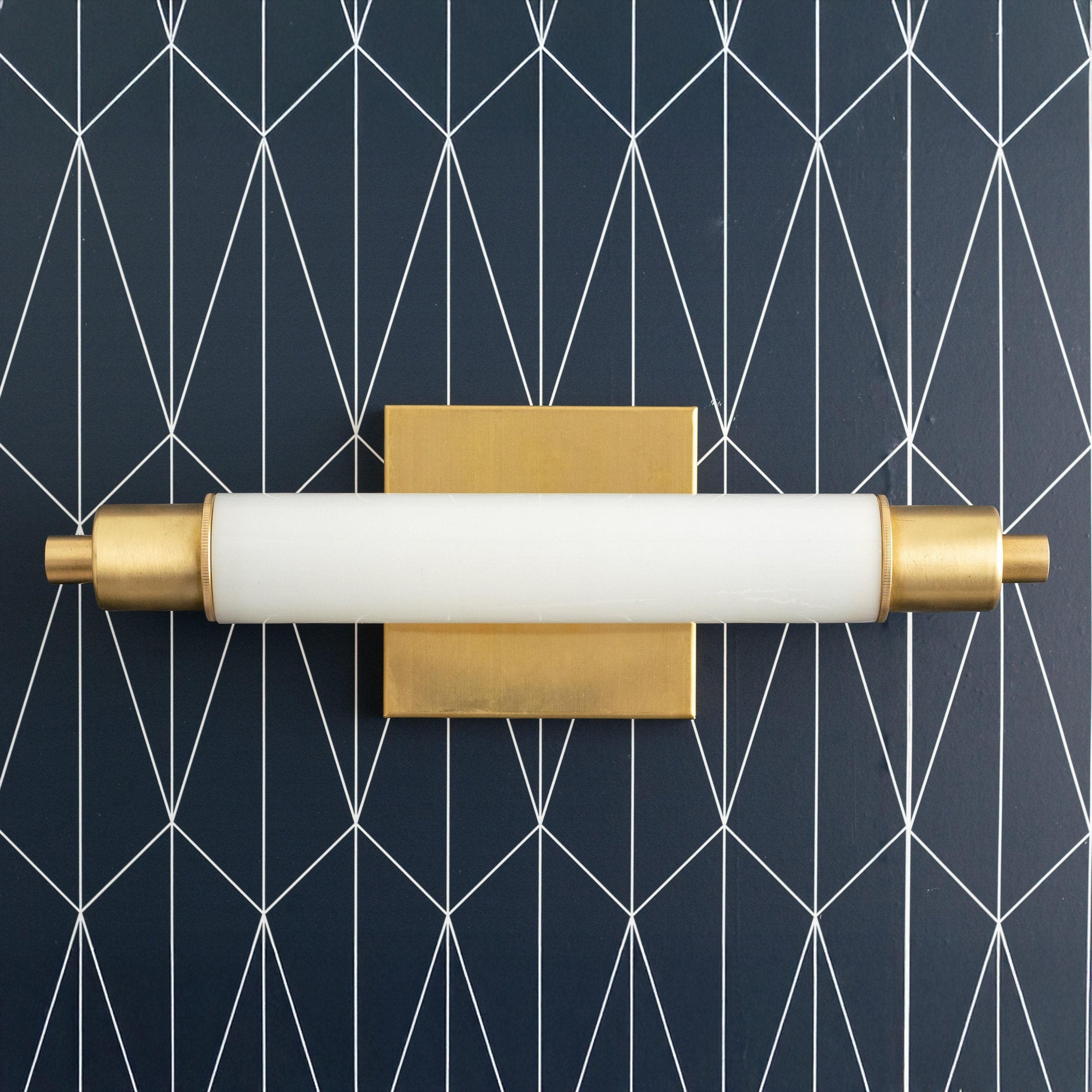 Ornato Luxe Modern Vanity Sconce - Art Deco Wall Light with Cylinder Shade | Esilora