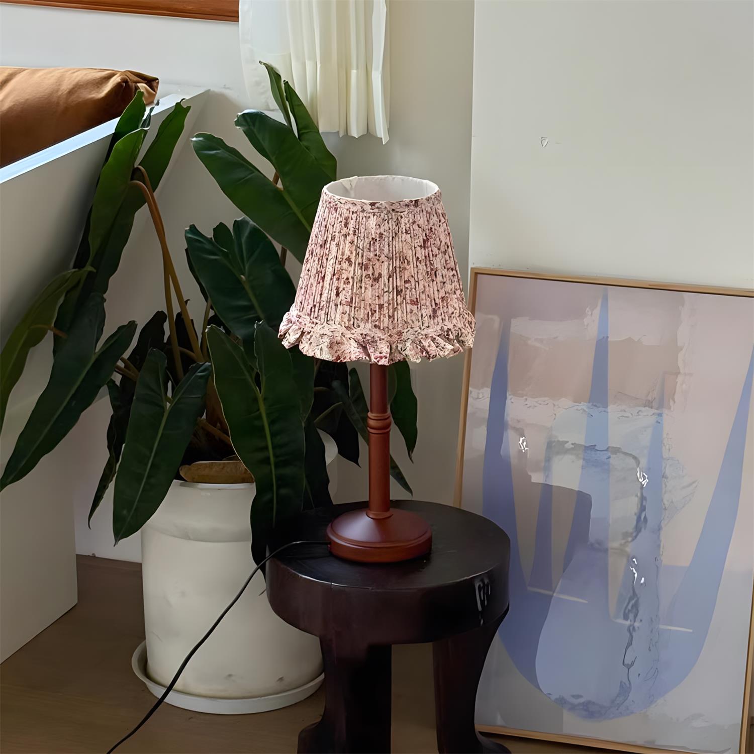 Briarfield Table Lamp | Esilora