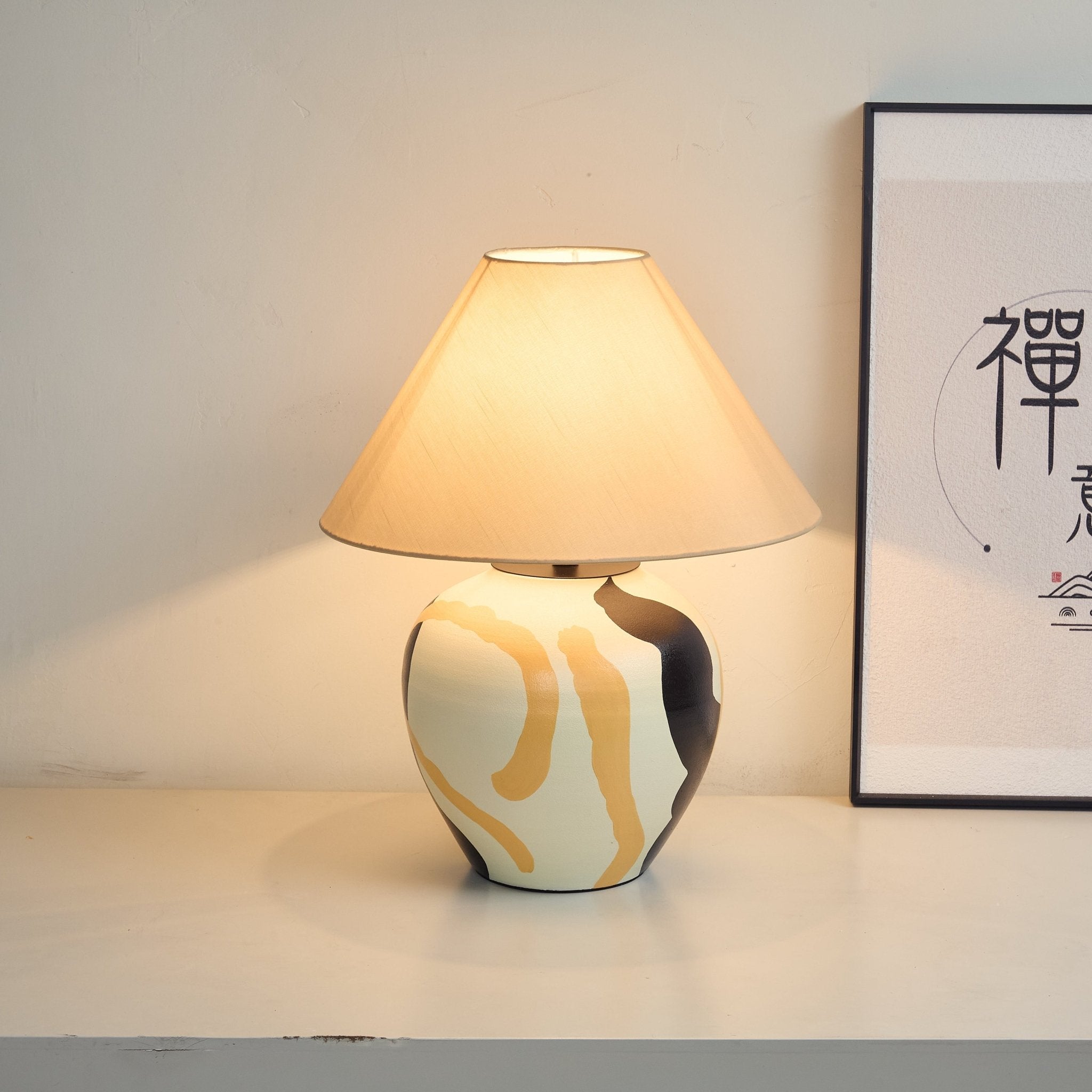 Abstract Pattern Ceramic Table Lamp | Esilora