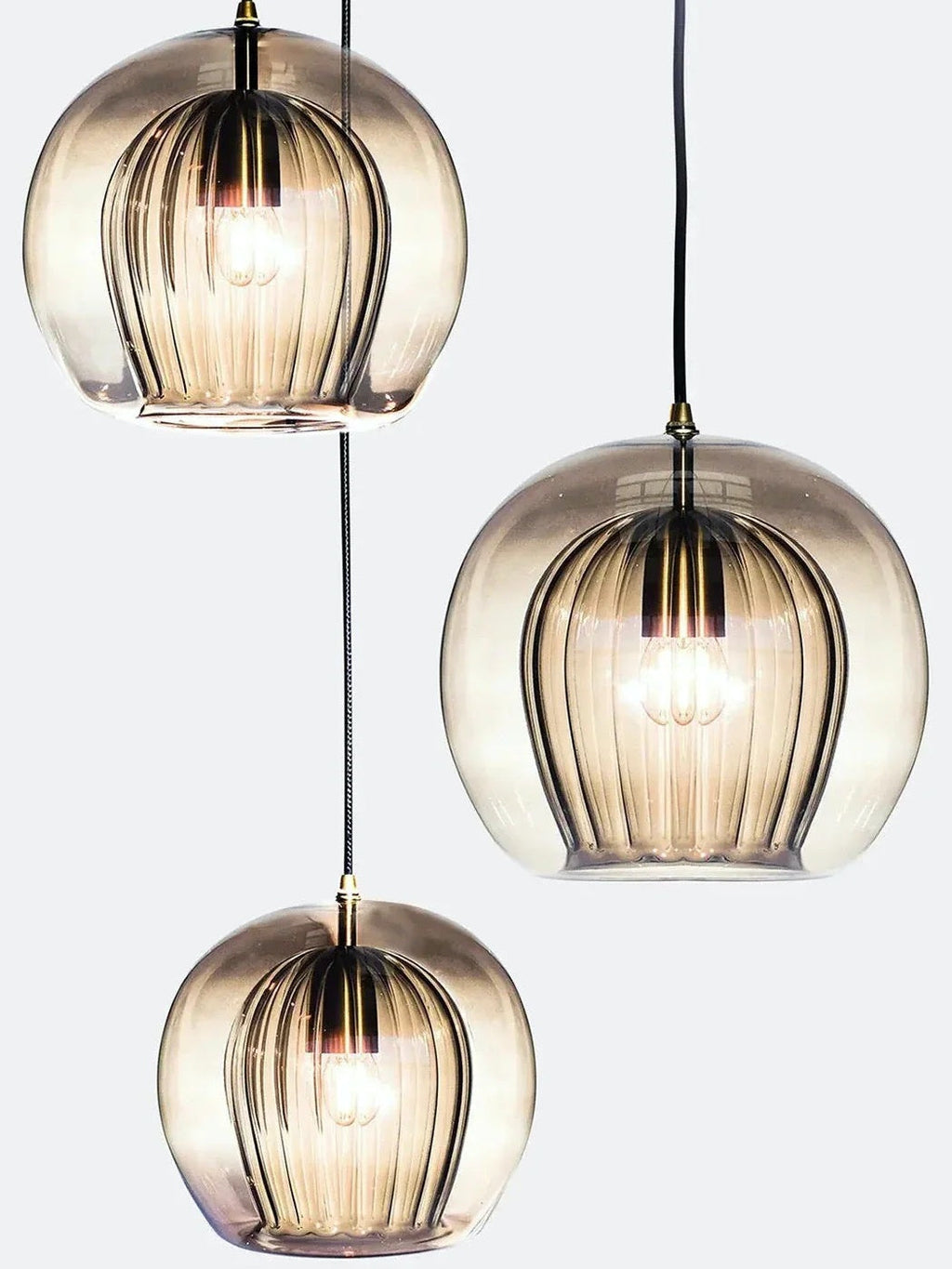 Modern Pleated Glass Pendant Light M39 | Esilora