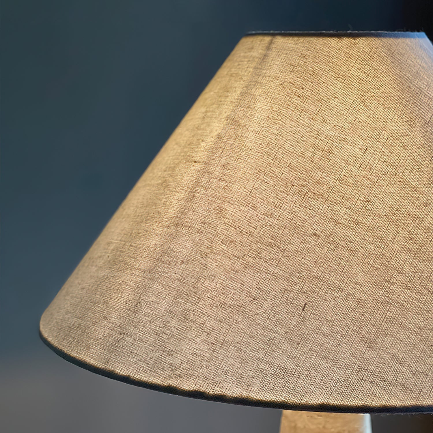 Lulu Travertine Table Lamp | Esilora