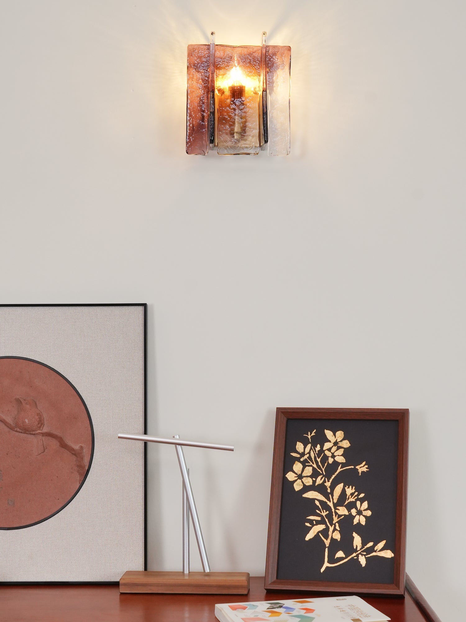 Verdura Architectural Wall Mounted Lamp with Glass Panel Design | Esilora