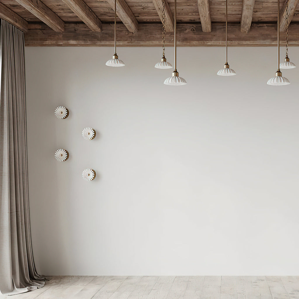 Lola Surface Wall Lamp | Esilora