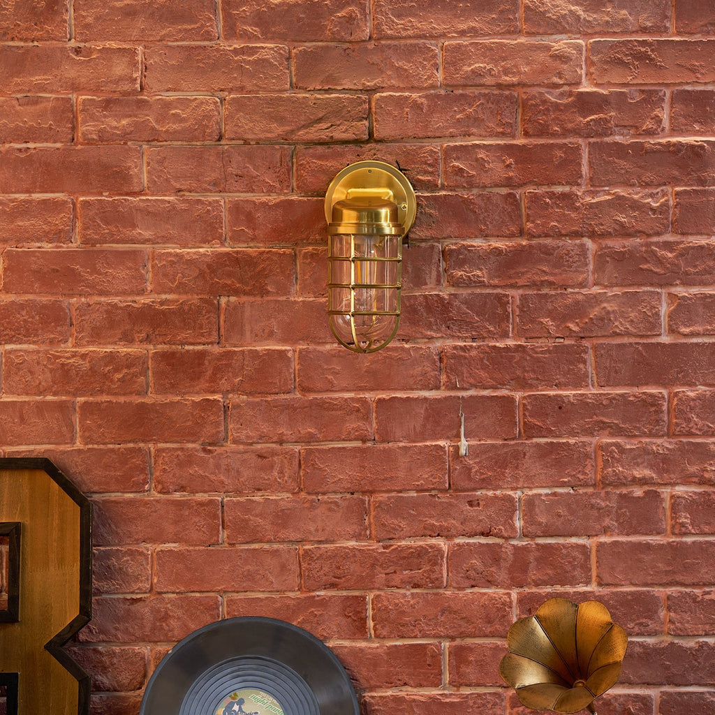 Lucid Dudley Wall Lamp | Esilora