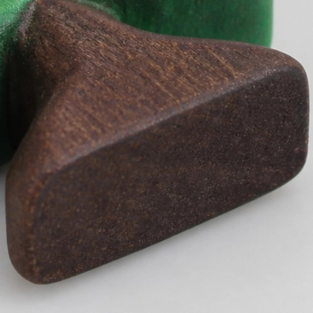Ornement de table en bois représentant un pin vert fait main | Esilora