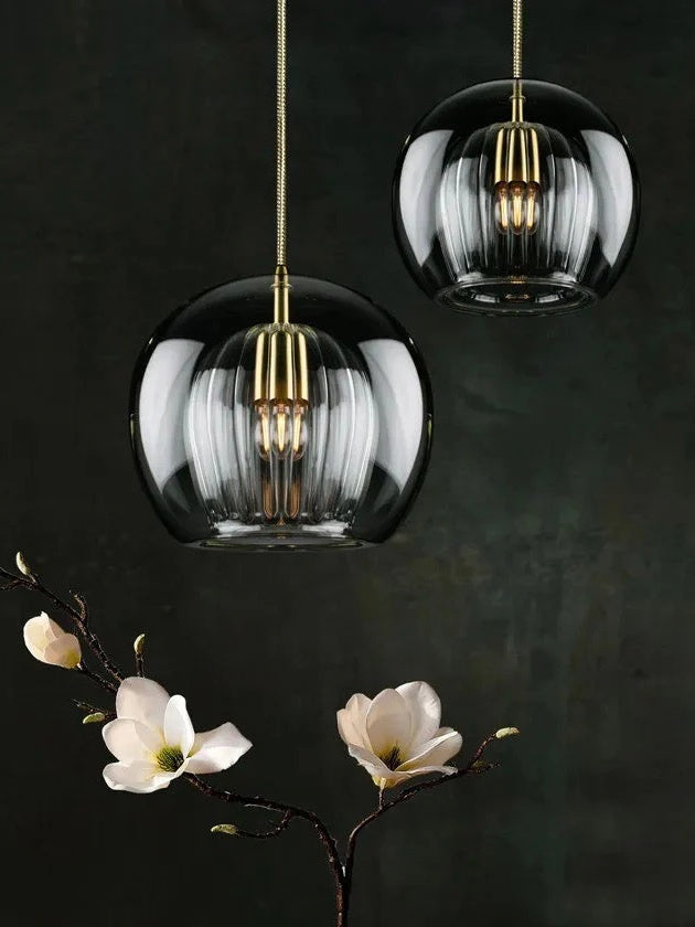 Modern Pleated Glass Pendant Light M39 | Esilora