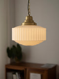 Opalume Glas-Pendelleuchte – Vintage Milchglas-Pendelleuchte im Art-Deco-Stil | Esilora