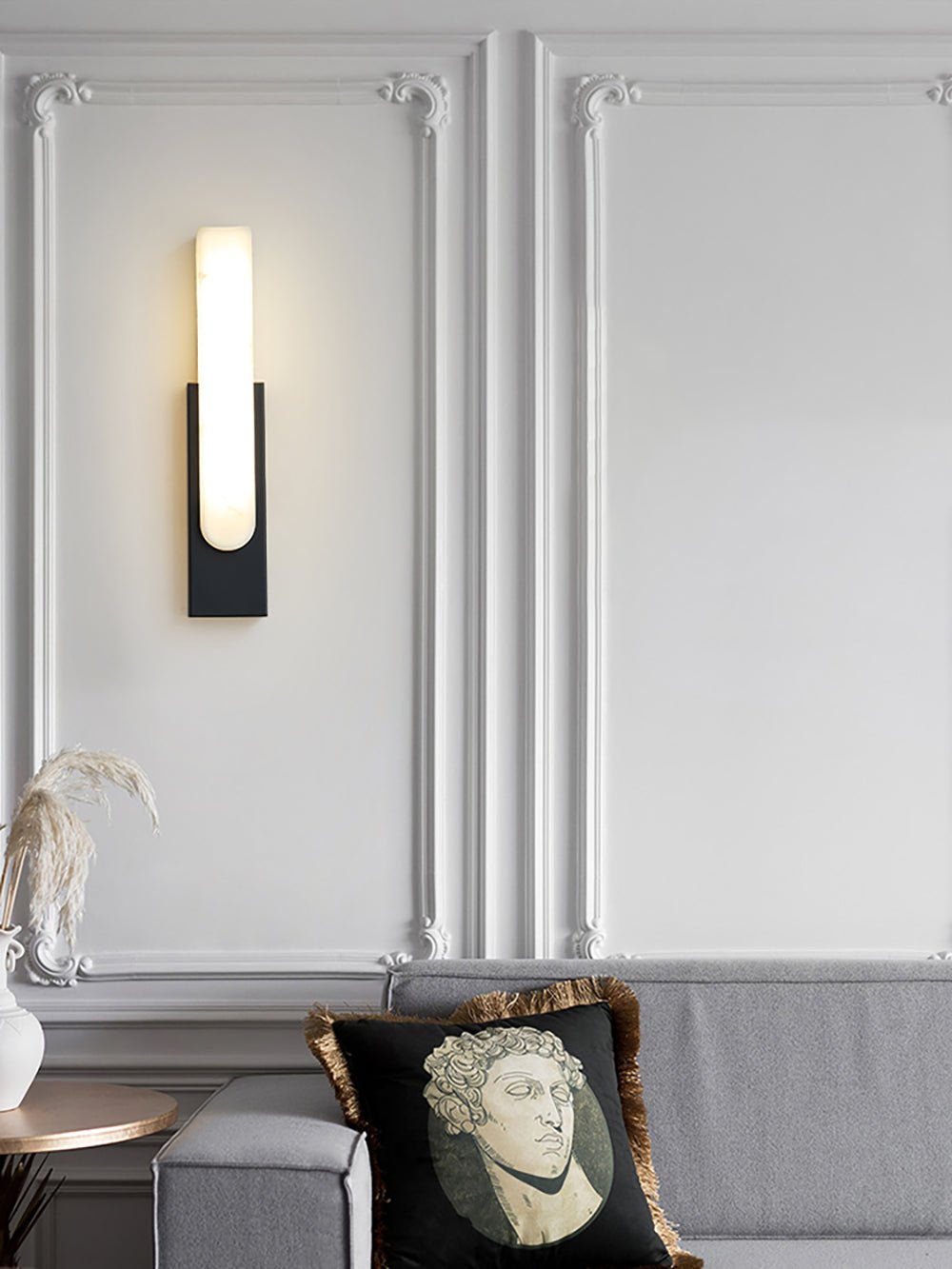 Agatha Alabaster Wall Lamp | Esilora