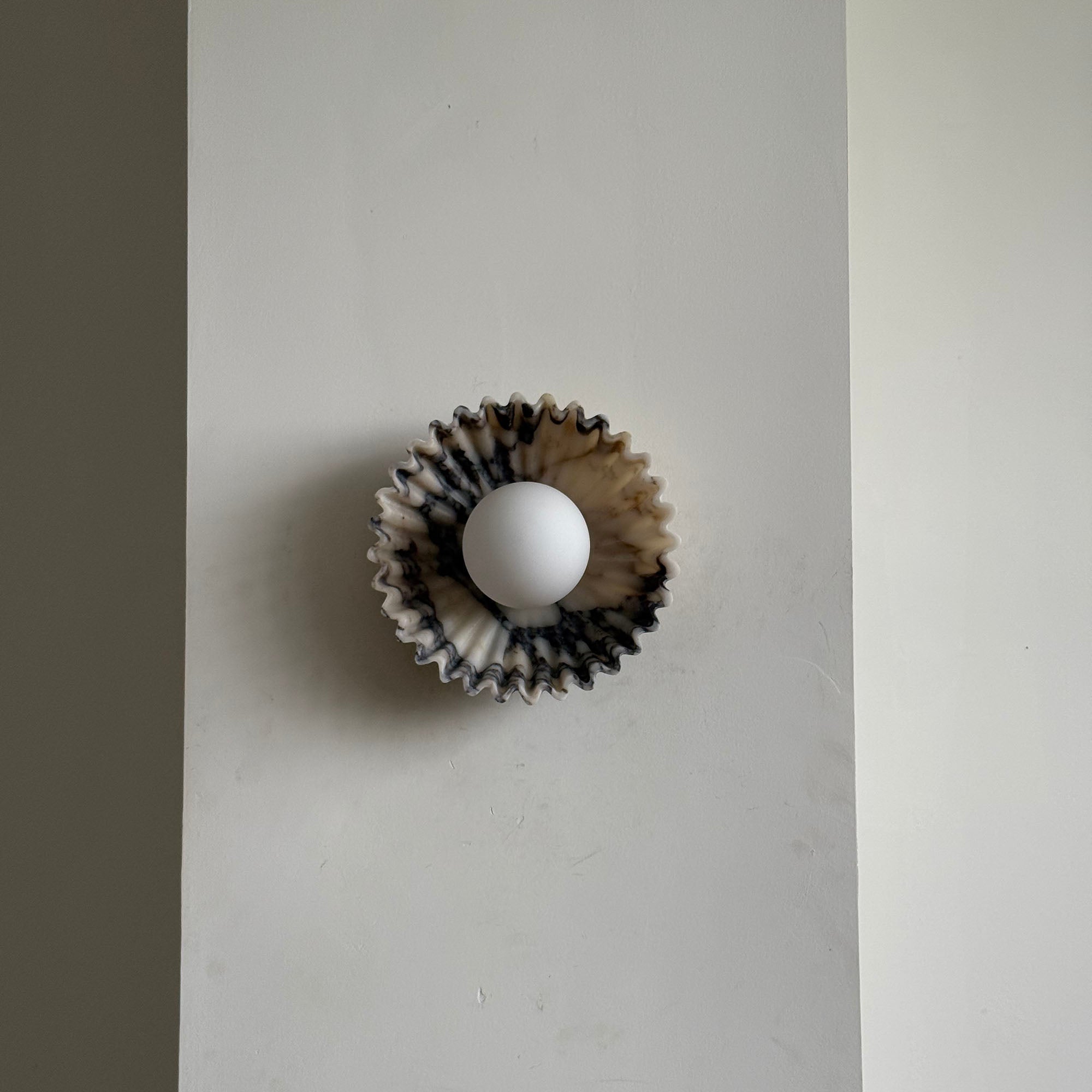 Ostro Marble Small Sconce | Esilora