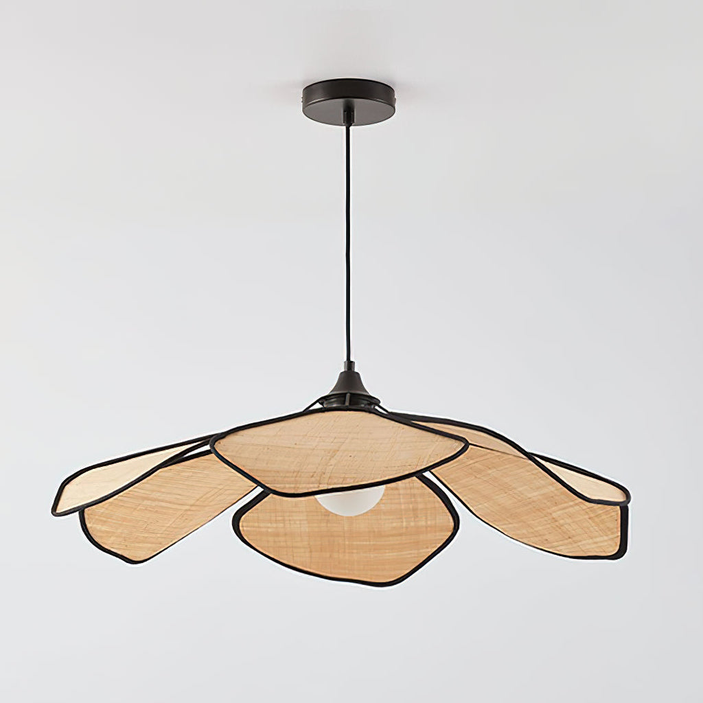 Raffia Petal Pendant Lamp | Esilora