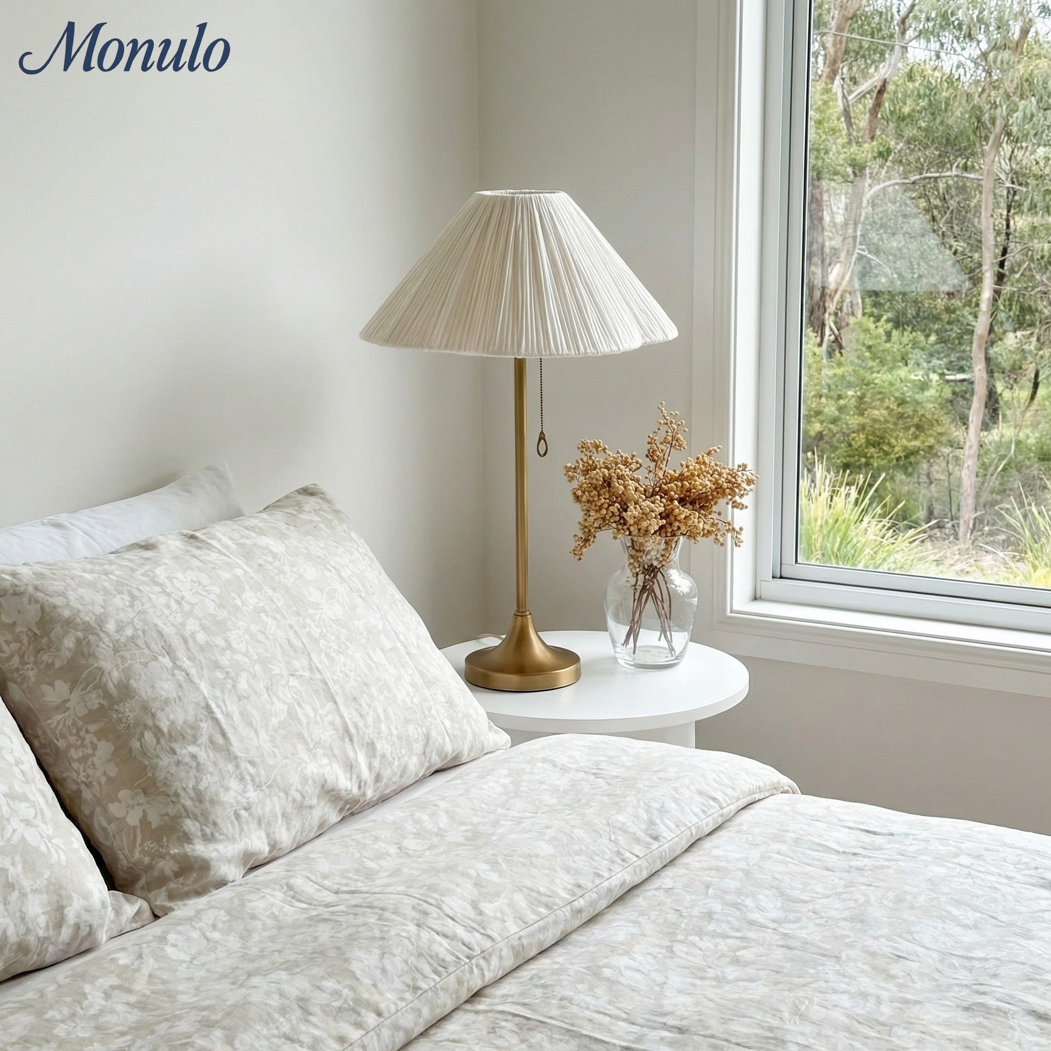Blossine Elegant Scalloped Linen Table Lamp – Modern Lamp for Bedroom | Esilora