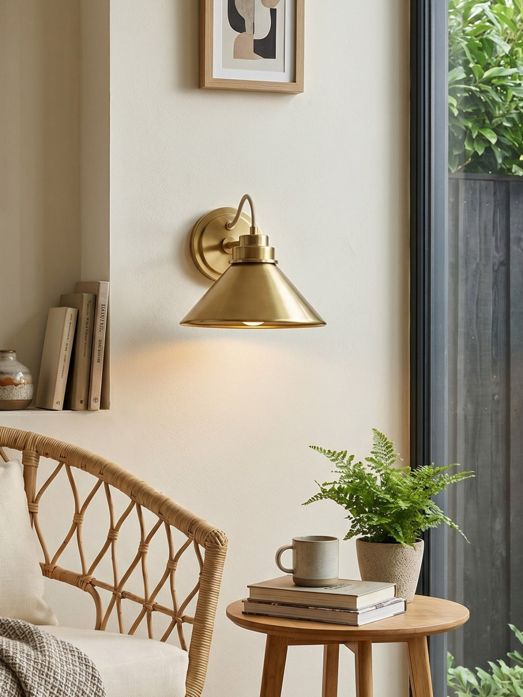 Aurenza Curved Arm Globe Wall Sconce – Modern Industrial Wall Lamp for Bathroom, Bedroom, and Hallway | Esilora