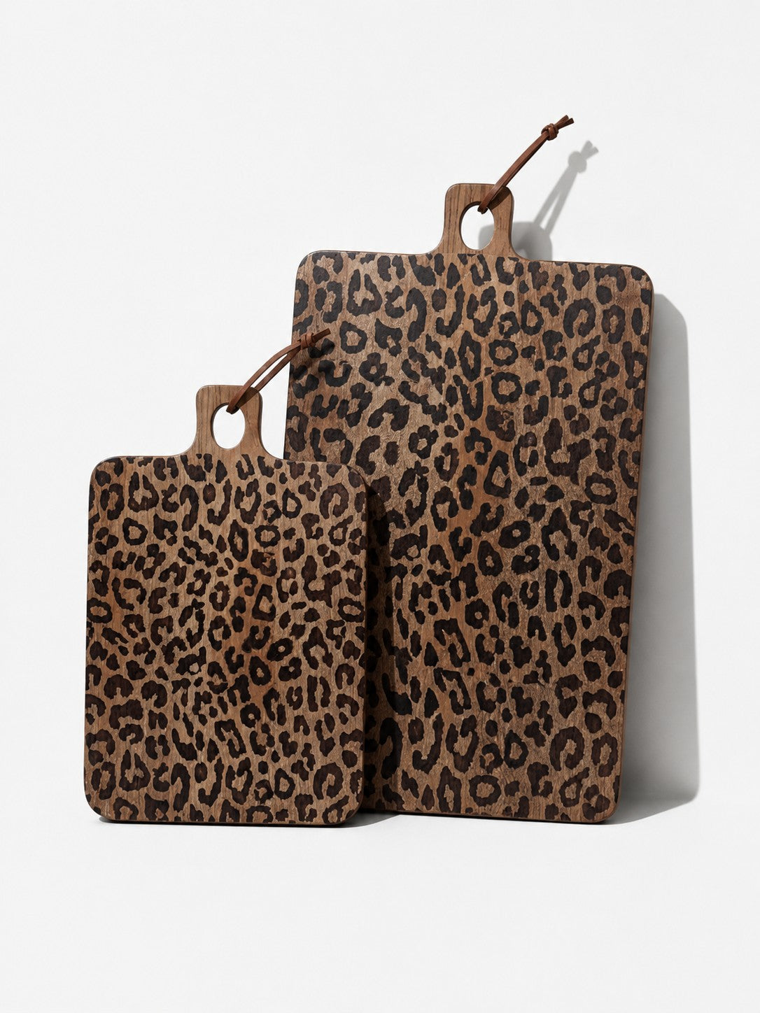 Tabla de madera maciza de sapeli Leopard: accesorio funcional de comedor para la isla de cocina | Esilora