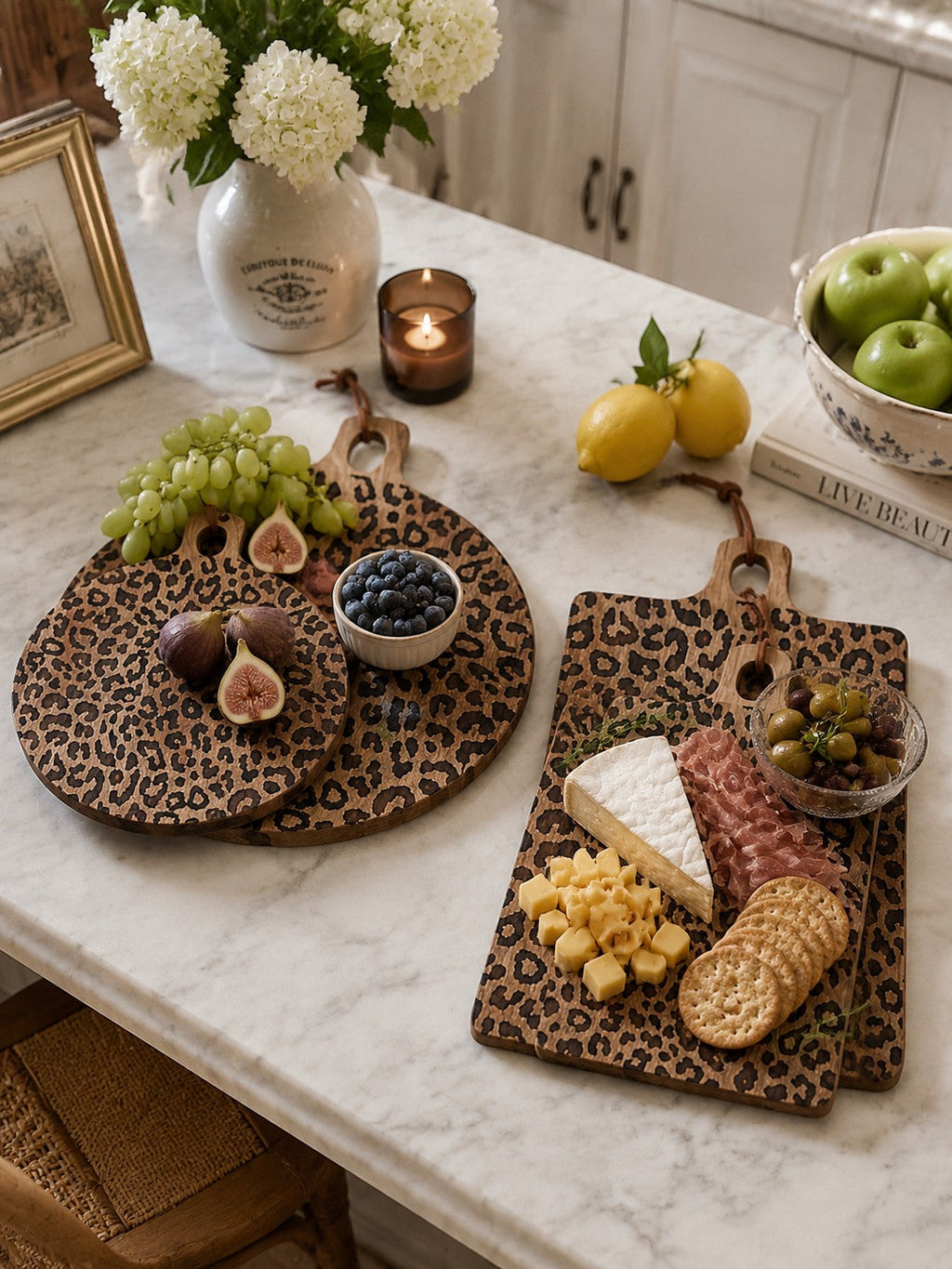 Leopard Solid Sapele Wood Board - Functional Dining Accessory for Kitchen island | Esilora