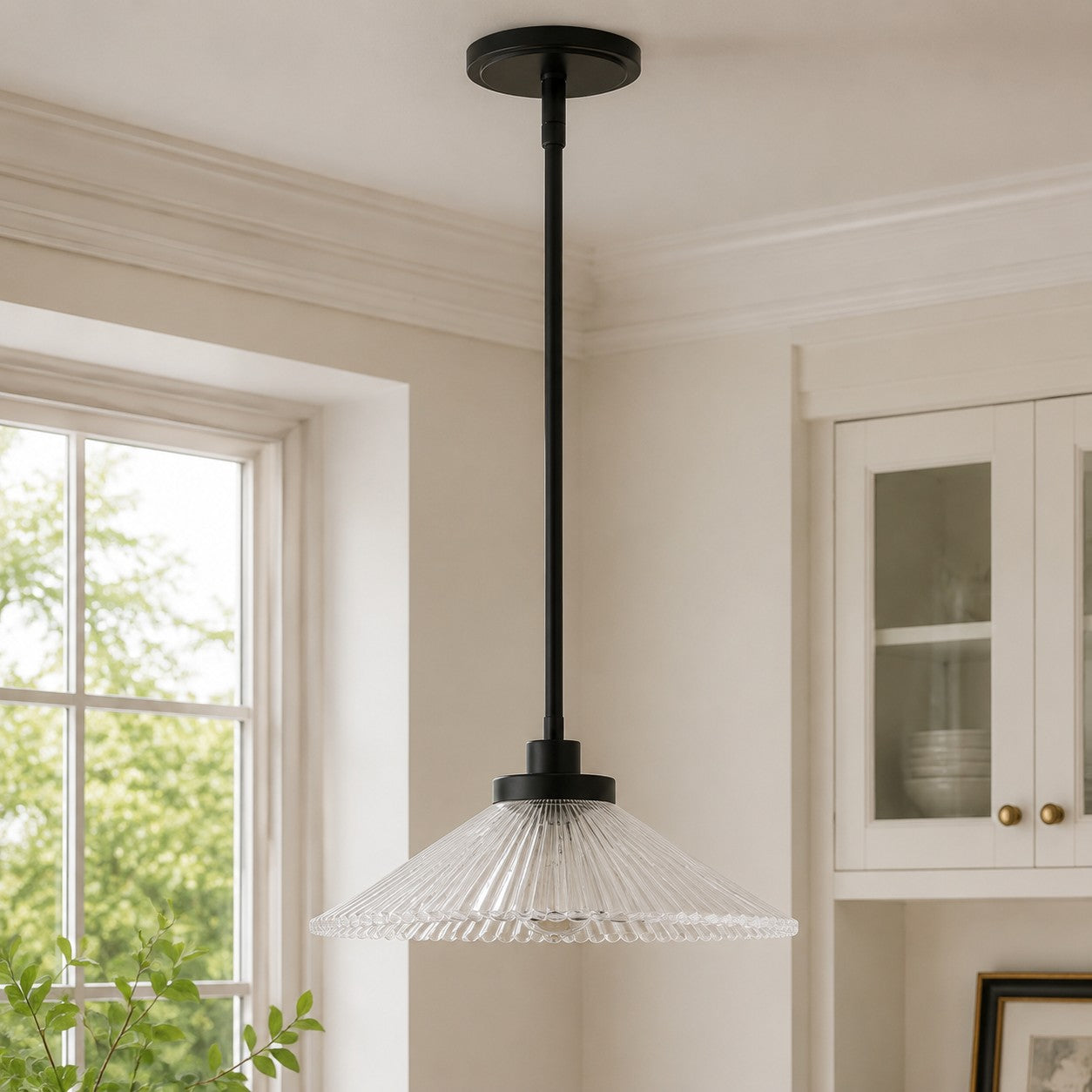 Bravira Ribbed Glass Pendant Light – Brass And Glass Pendant Light With Farmhouse Pendant Light Flair | Esilora