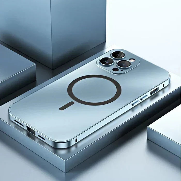 Slim and Durable Metal Smartphone Case for Daily Protection - Esilora