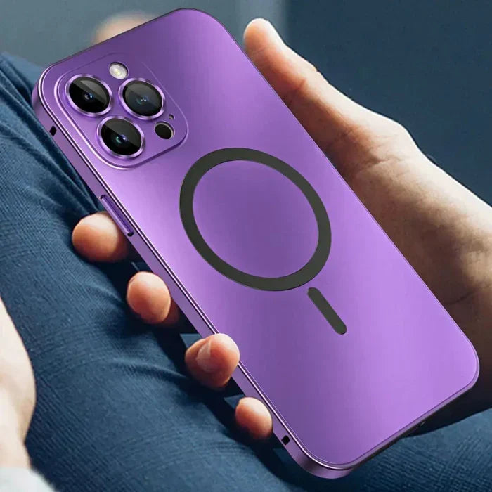 Slim and Durable Metal Smartphone Case for Daily Protection - Esilora