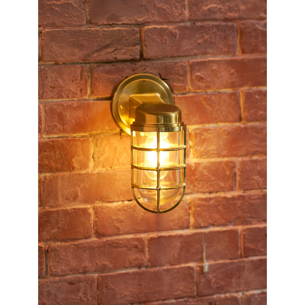 Lucid Dudley Wall Lamp | Esilora