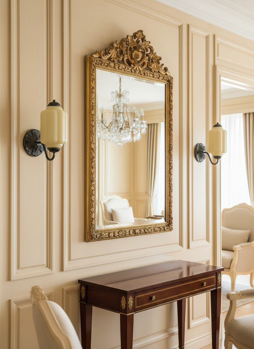 Vintage Milk Glass Sconce Bedside Hallway Eloise Wall Sconce | Esilora