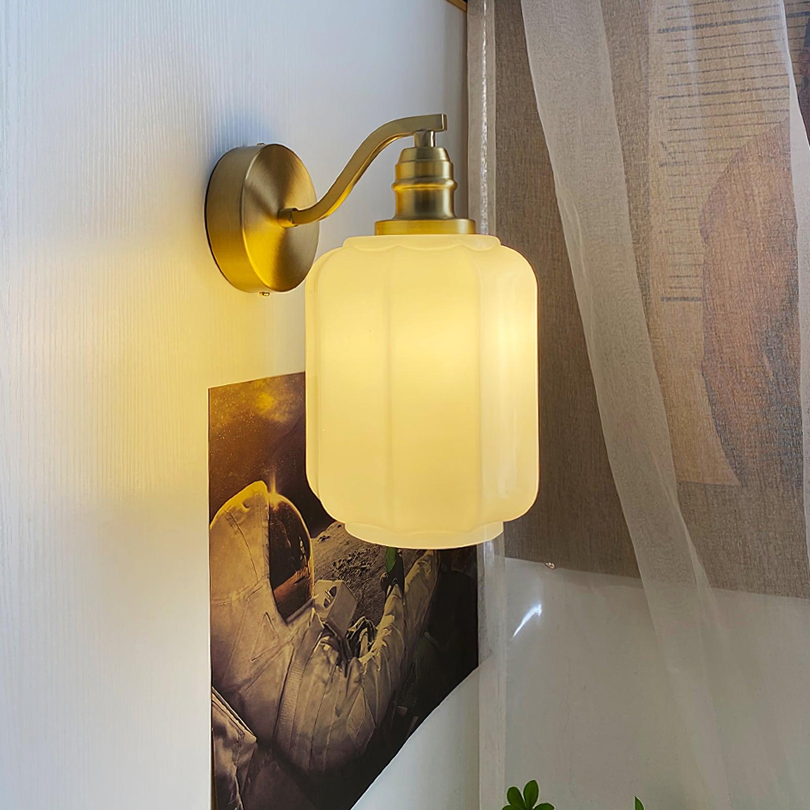 Henry Wall Lamp | Esilora