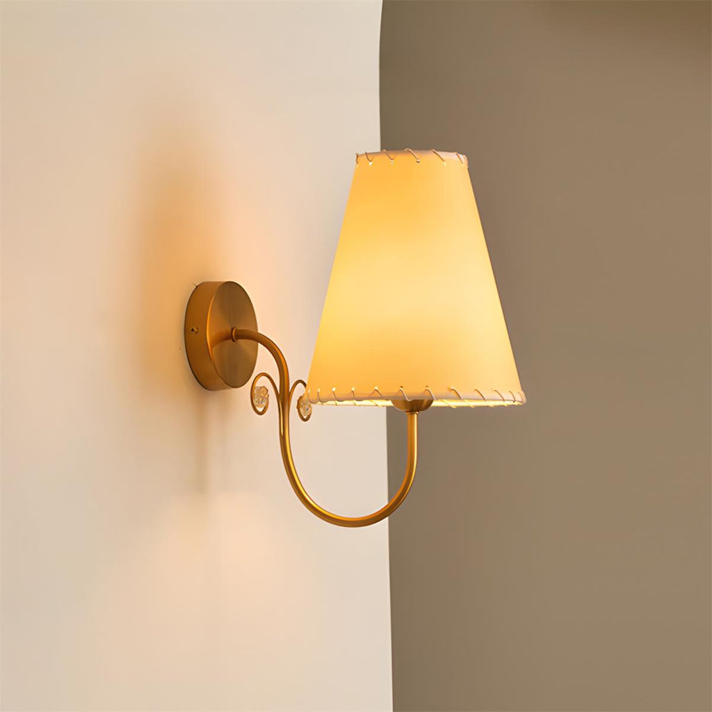 Gentle Bend Wall Lamp | Esilora