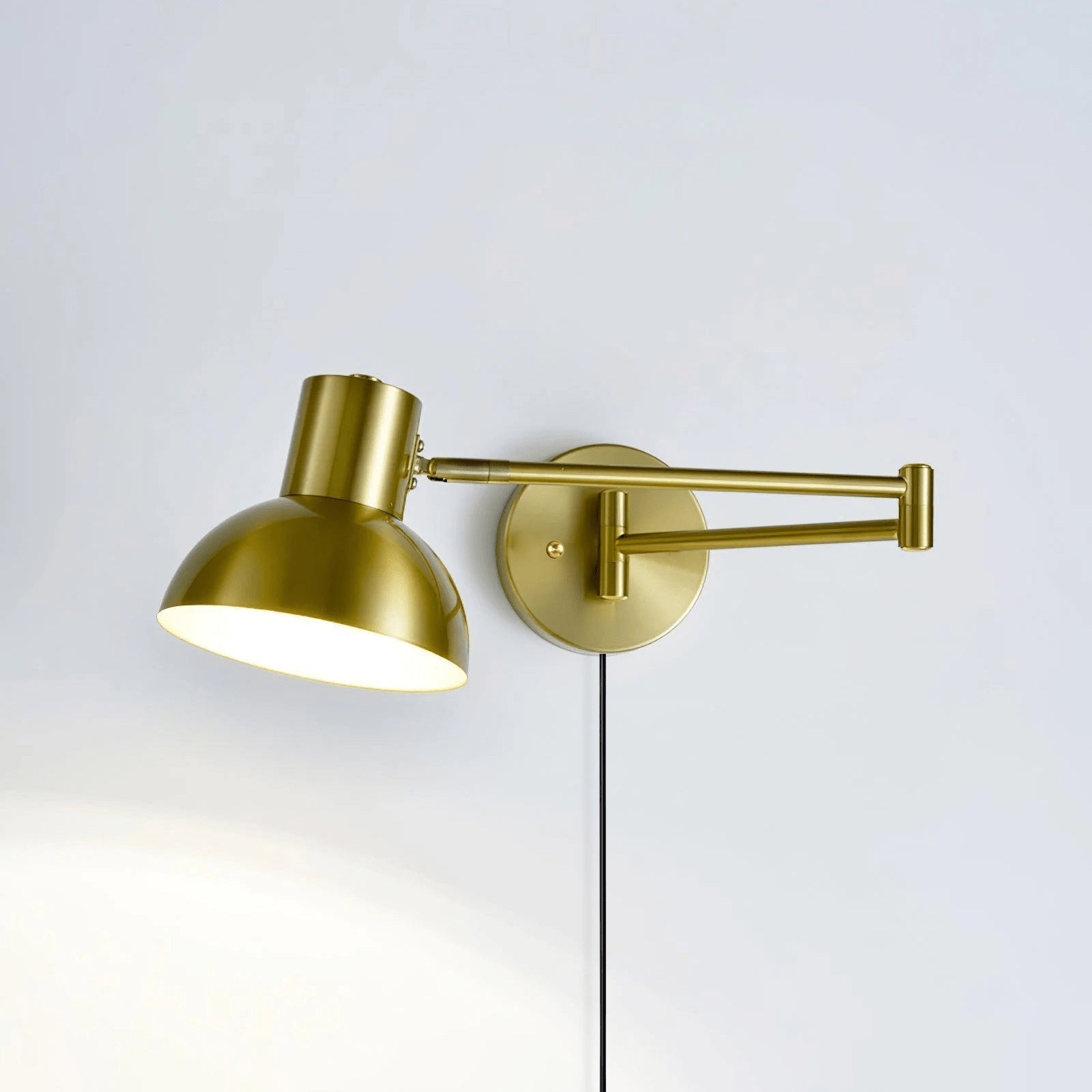 Adjustable Arm Plug In Wall Lamp | Esilora
