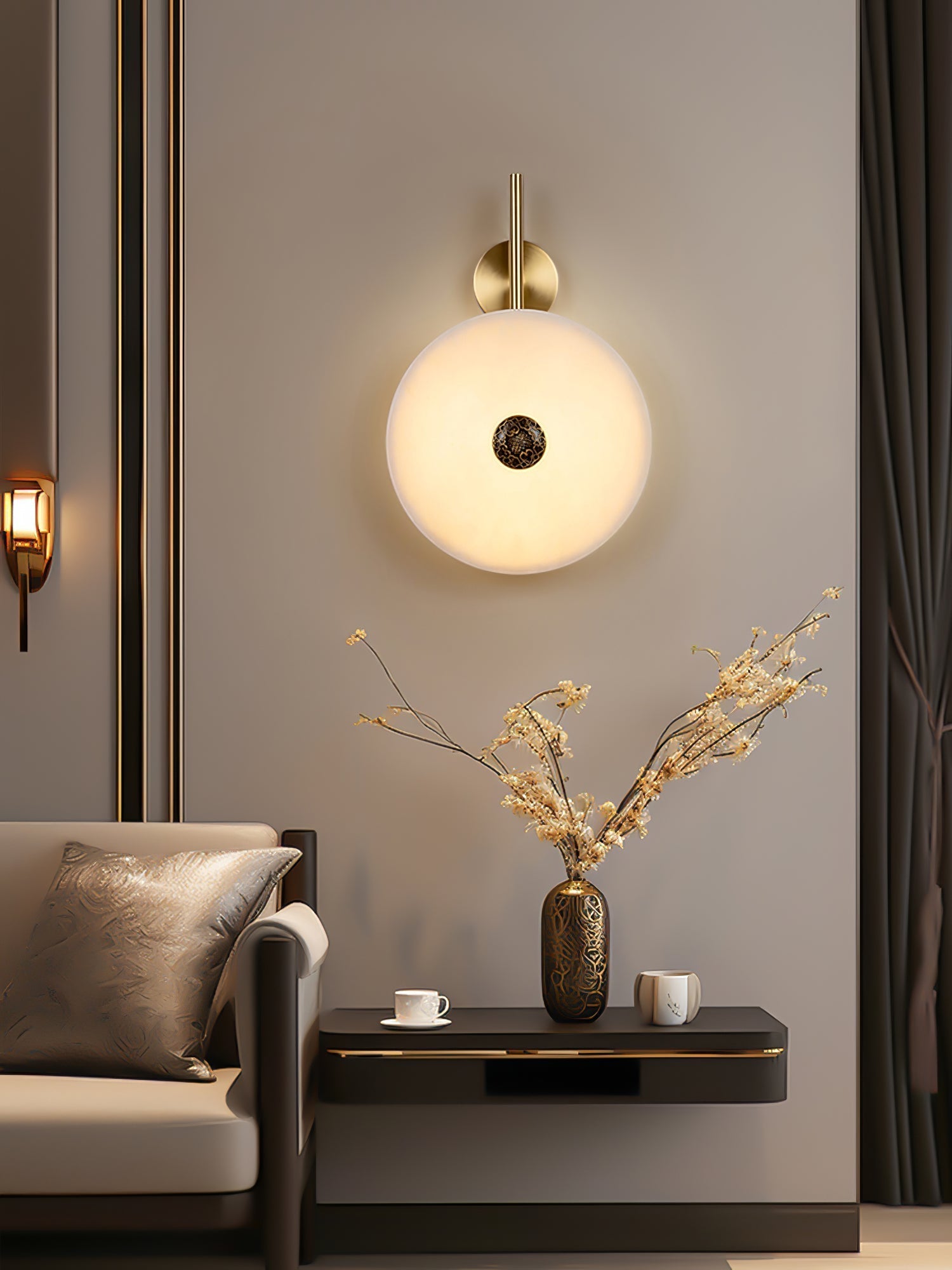 Alabaster Eclipse Wall Light | Esilora
