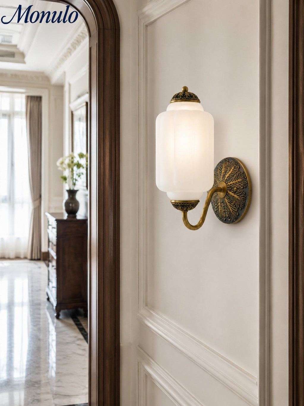 Vintage Milk Glass Sconce Bedside Hallway Eloise Wall Sconce | Esilora