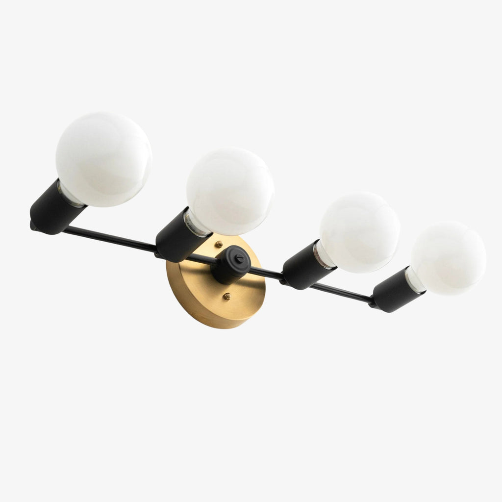 Lampada da parete Glorica Glass in metallo minimalista con barra e globo per toeletta — Lampada a globo da parete per spogliatoio e bagno | Esilora