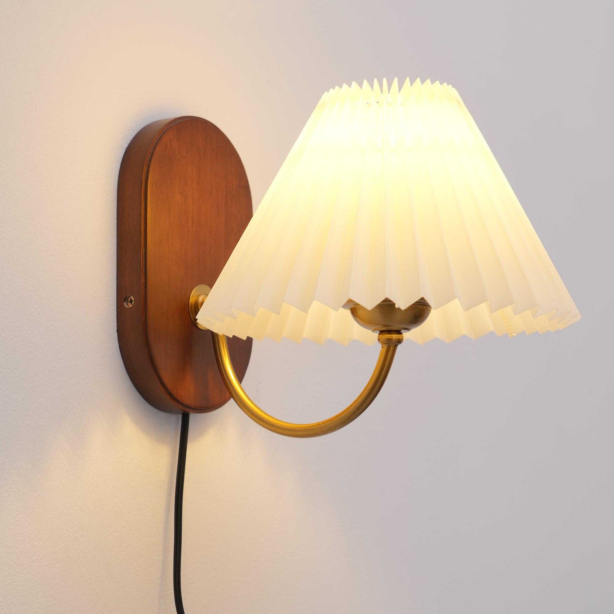 Louise Plug In Wall Lamp | Esilora