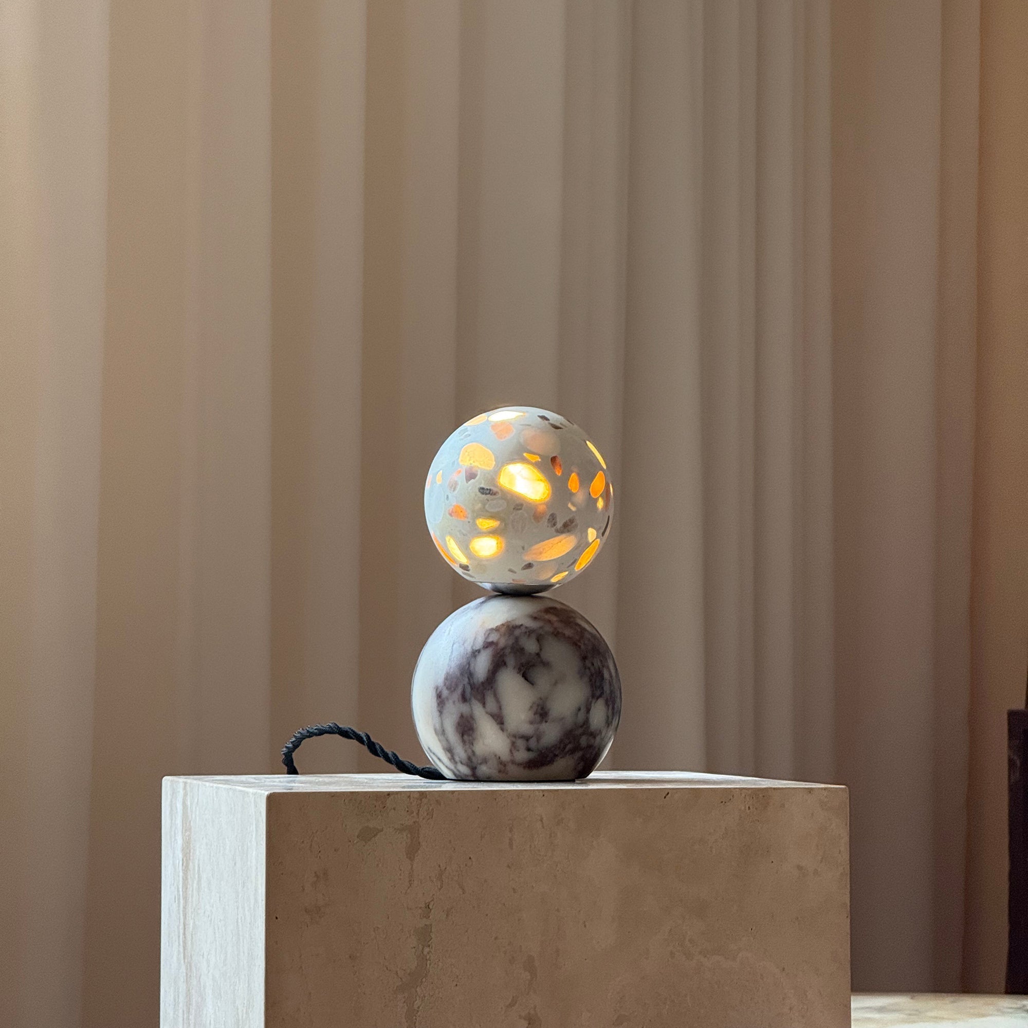 Lucide Marble Table Lamp | Esilora