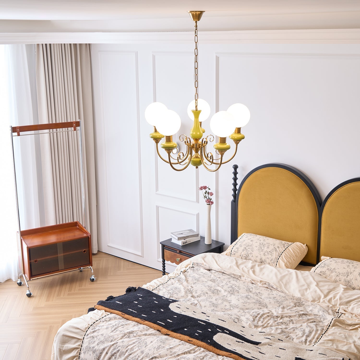 Onyx Chandelier | Esilora