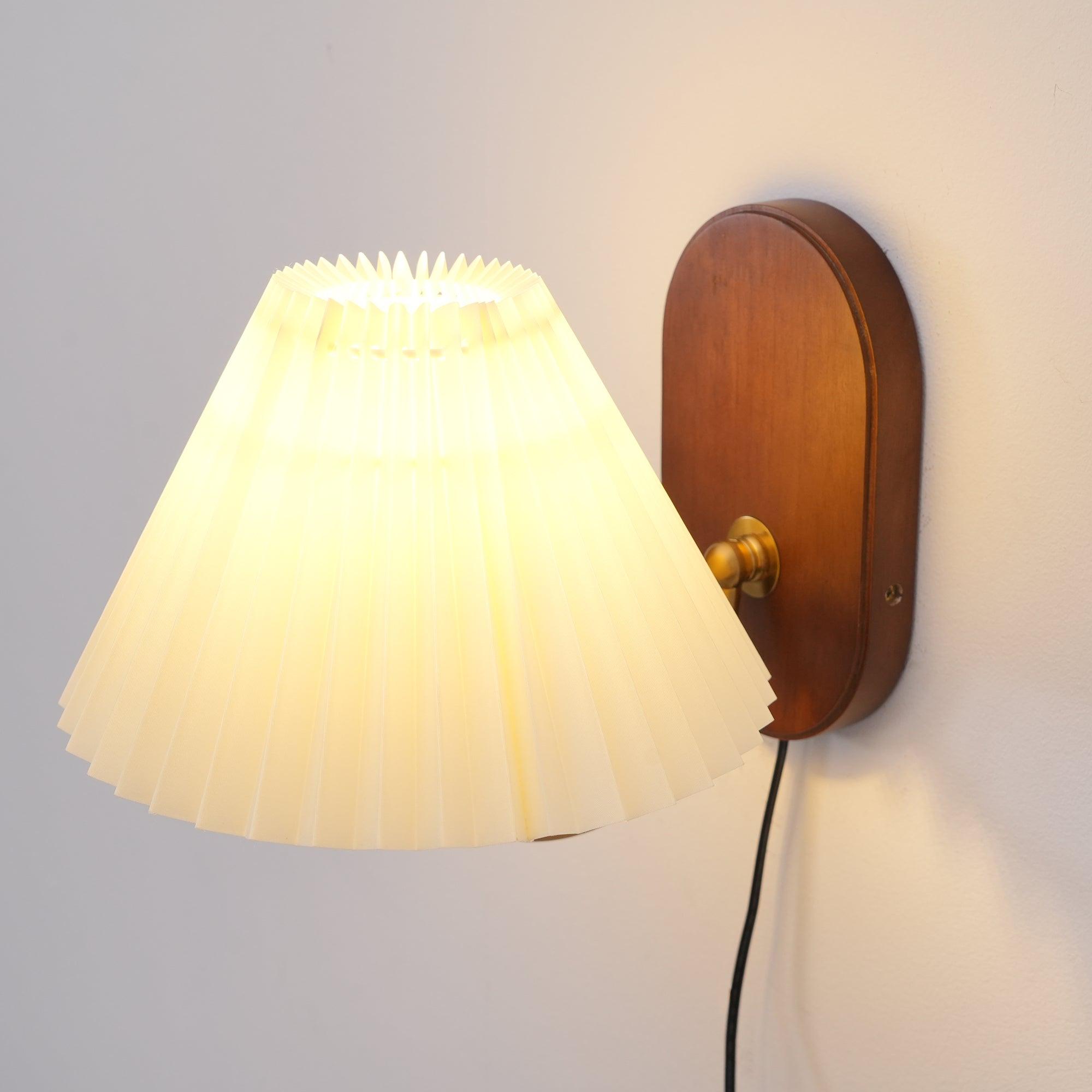 Louise Plug In Wall Lamp | Esilora