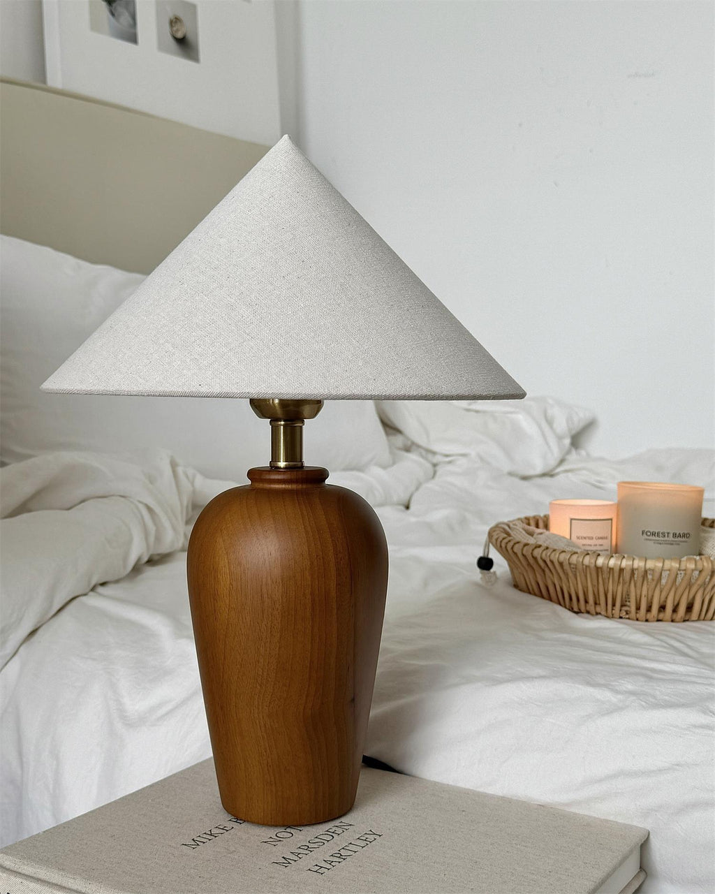 Brayden Wood Table Lamp | Esilora