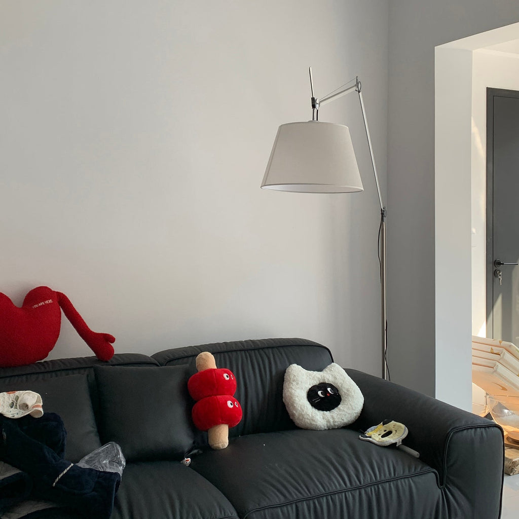 Velthea Floor Lamp | Esilora