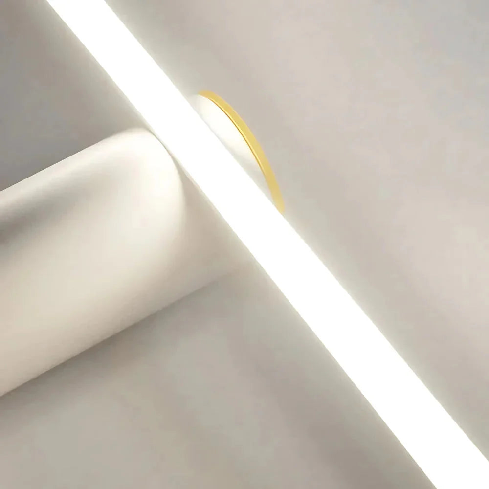 Leigh Brilliance Modern Metal Wall Lamp | Esilora