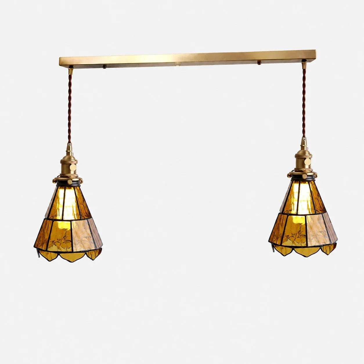 Lampada da parete in ottone e vetro ondulato in stile country francese | Esilora