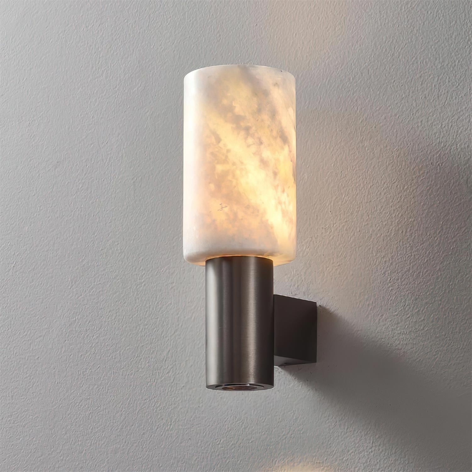 Bravura Wall Lamp | Esilora