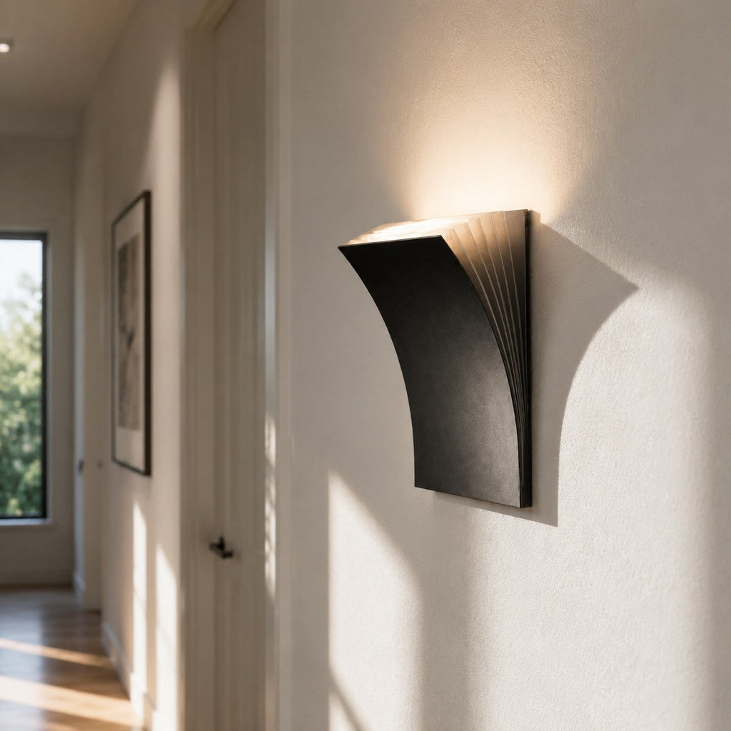 Minimalistische Gebogene LED Wandleuchte für Flur oder Schlafzimmer | Esilora