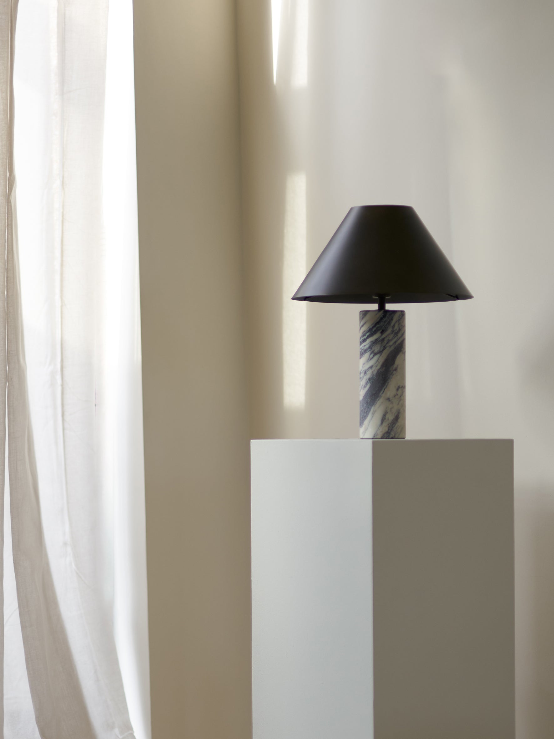 Morola Tischlampe | Esilora