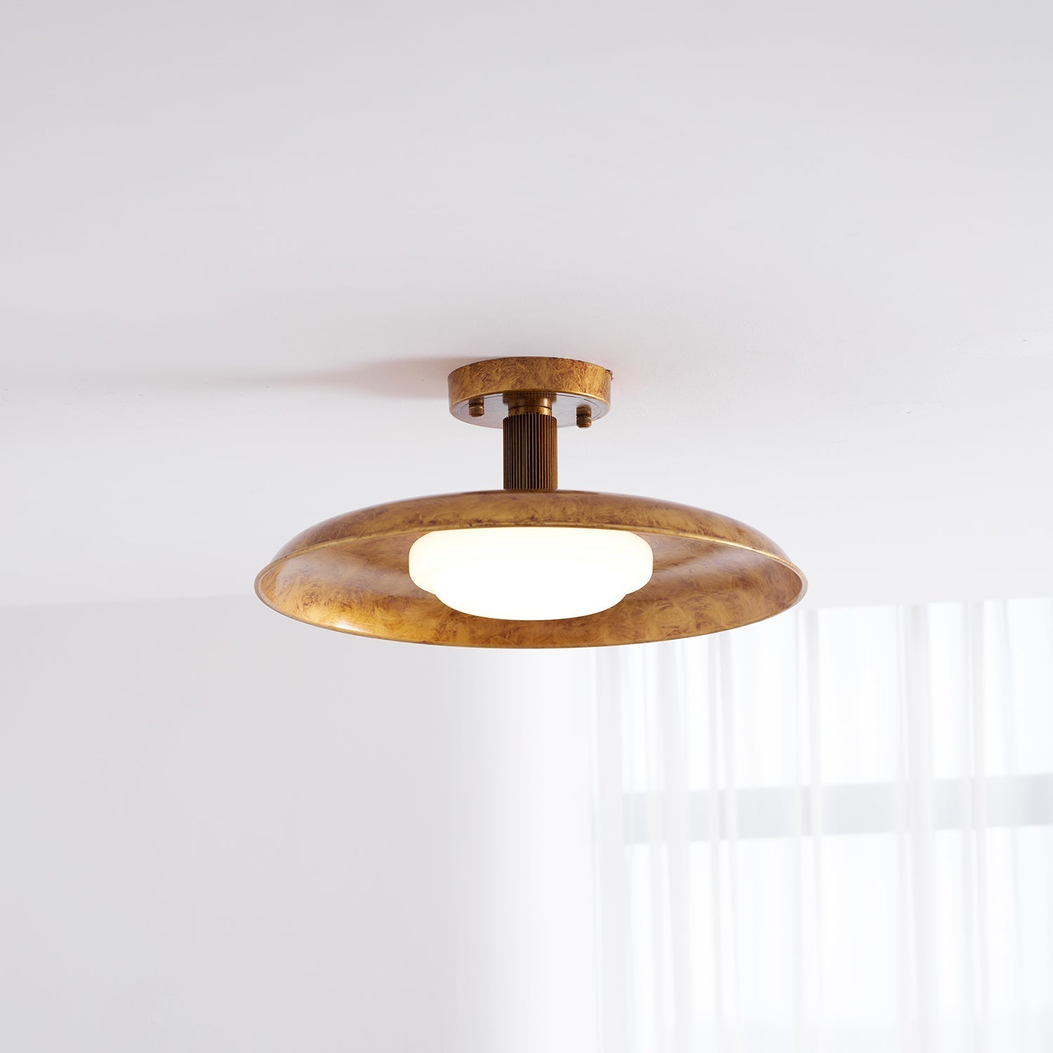 Pot-Lid Style Flat-Panel Ceiling Light | Esilora