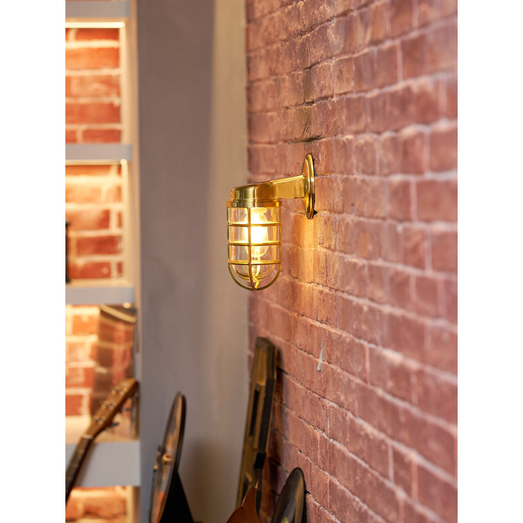 Lucid Dudley Wall Lamp | Esilora